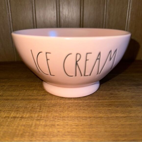 Rae Dunn Light Pink ICE CREAM Bowl New - Picture 2 of 3